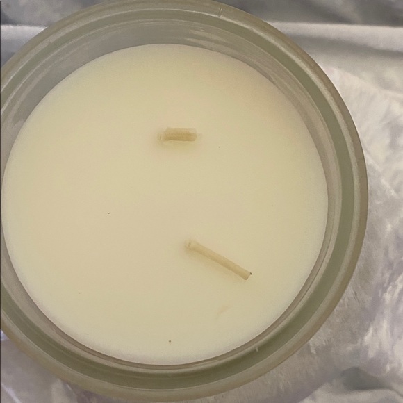 Threshold, Tea Tree + Spearmint Candle - Picture 5 of 5